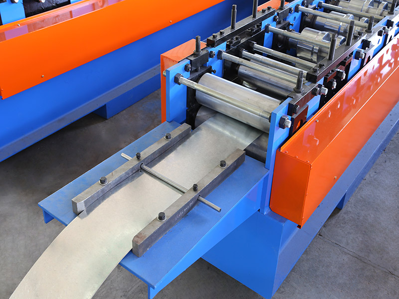 Metal door frame roll forming machine