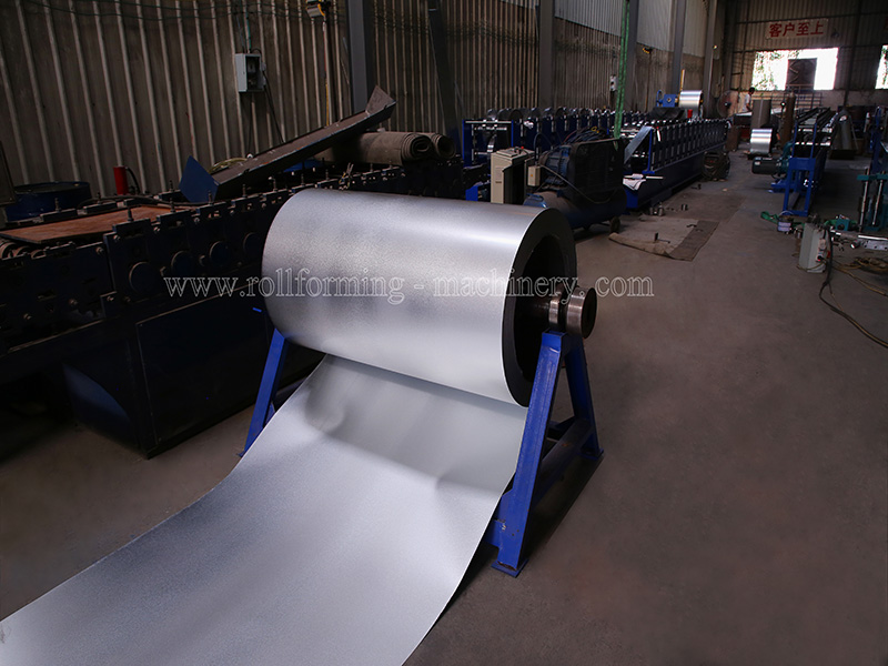 roofing panel roll forming machine